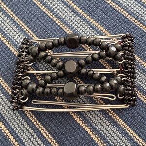 Wooden Bead Butterfly Wire Comb ~ Black